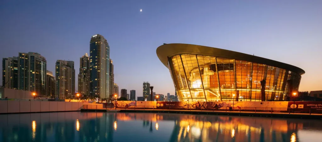 Art In Dubai Dubai Opera