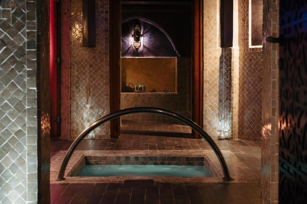Lounge Pool Nobu Hotel Marrakech