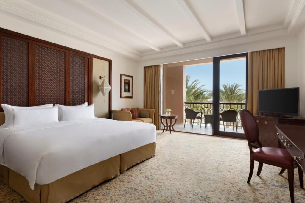 Shangri-La Al Husn Resort &Amp; Spa In Muscat