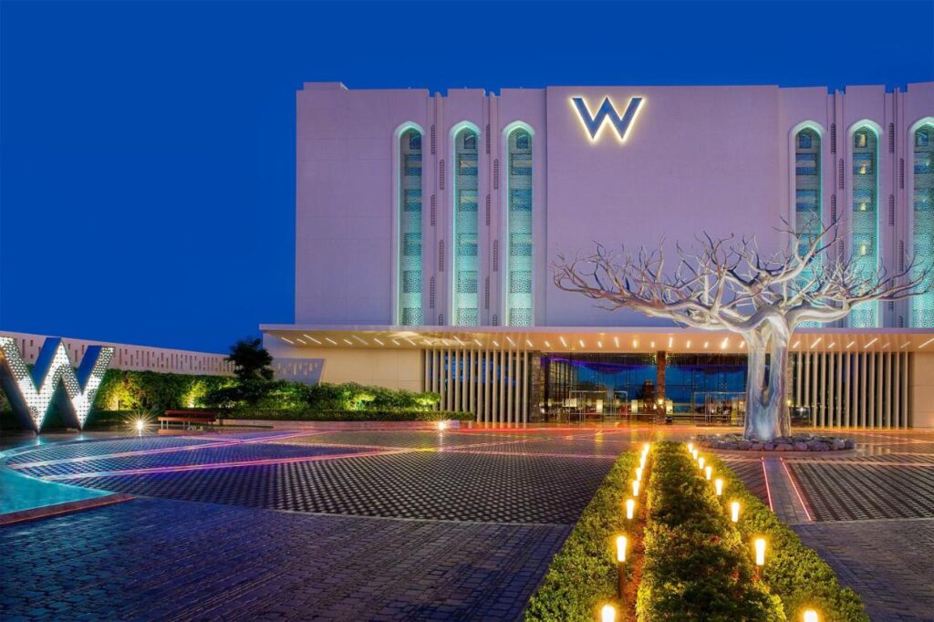 W Muscat Hotel Exterior