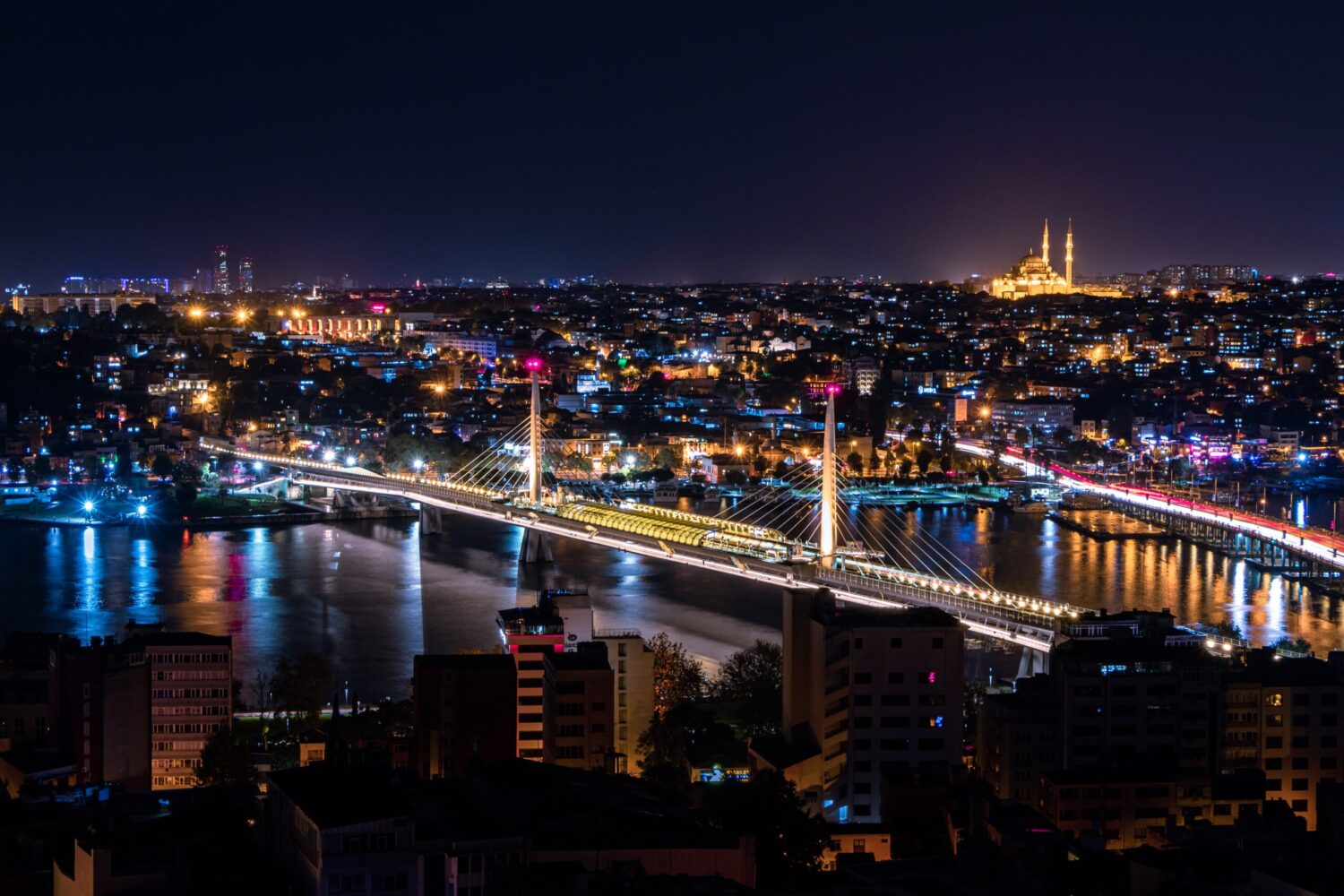 Best Places To Enjoy Nightlife In Istanbul