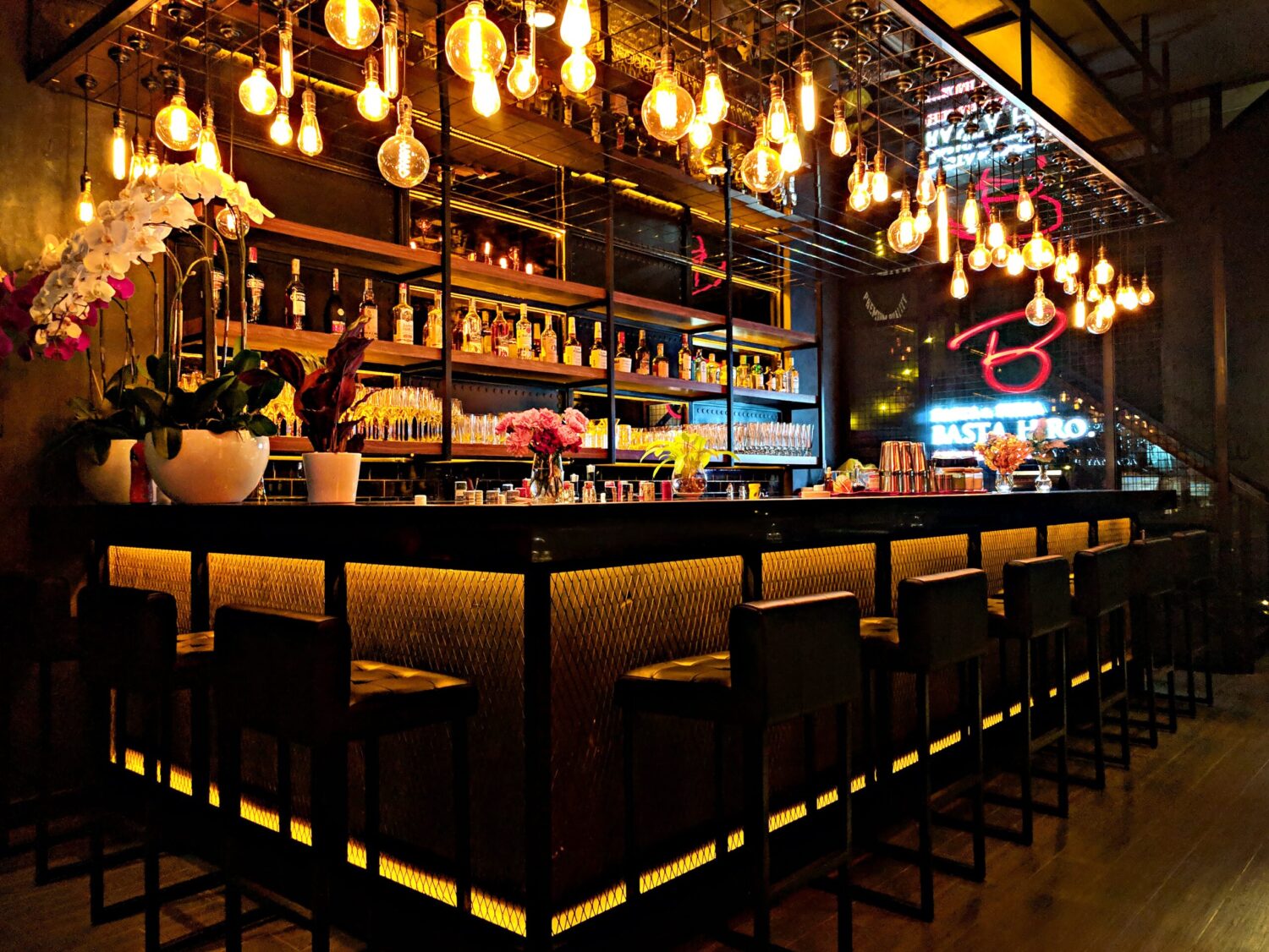 Best Bars In Dubai