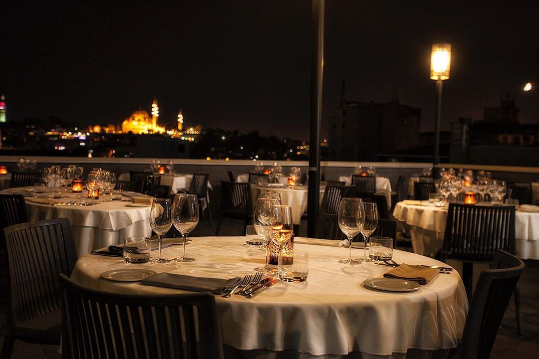 Most Romantic Restaurants In Istanbul