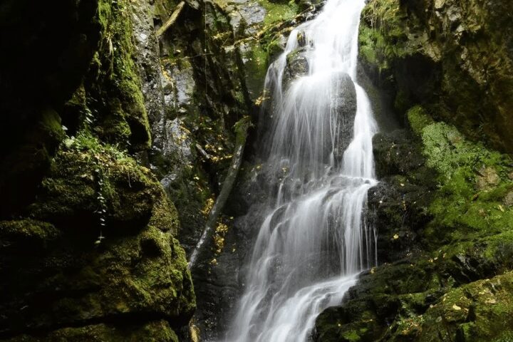 Dungeon Stream Waterfall