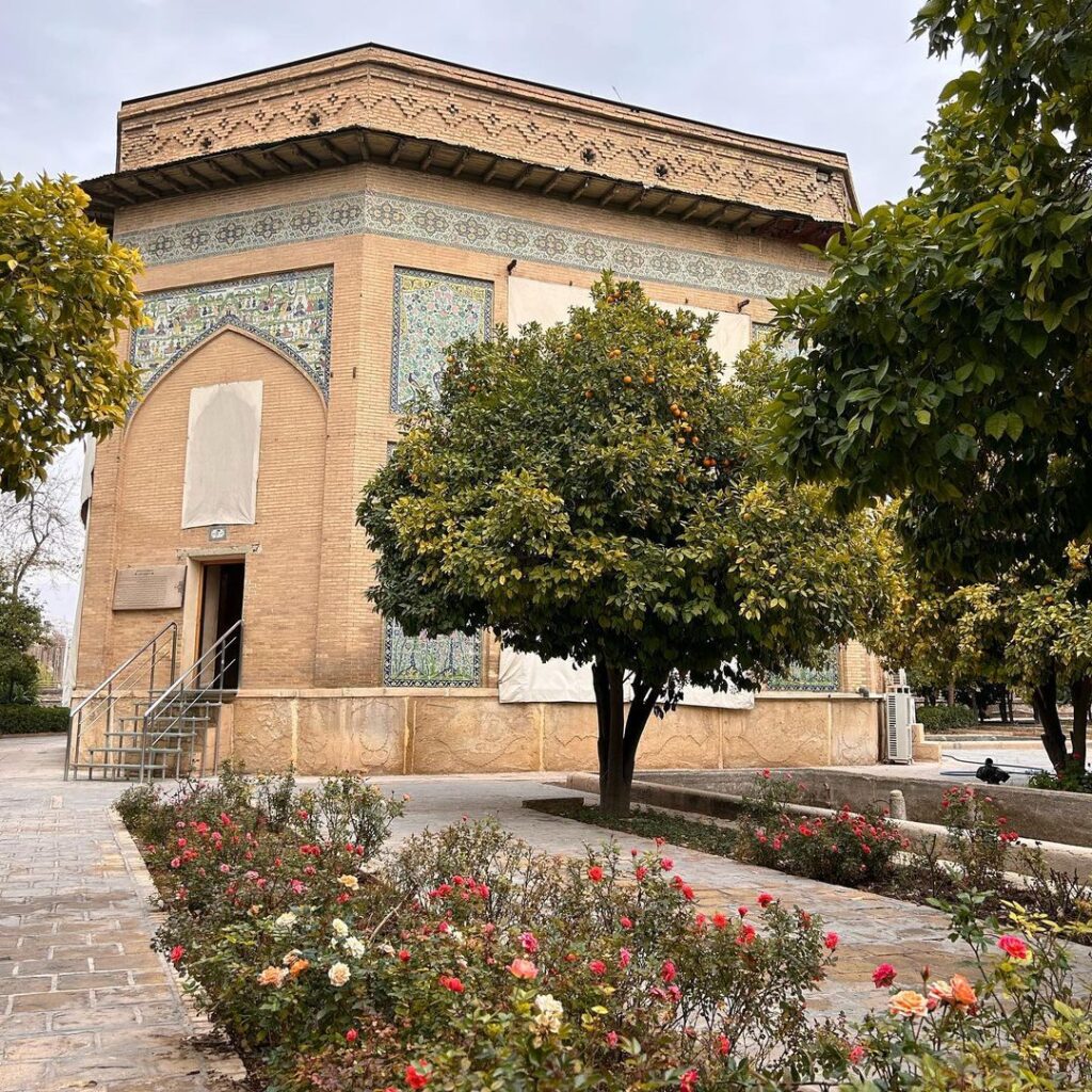  The Pars Museum In Shiraz