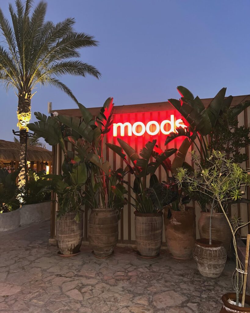 Nightlife In Hurghada Moods Bar