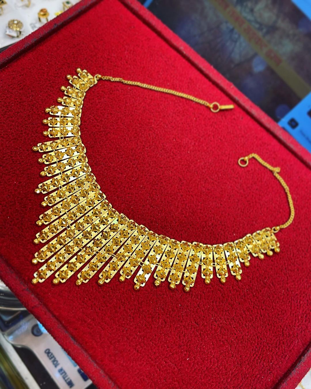 Gold Bahraini Jewelry