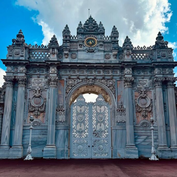 Dolmabahçe Palace