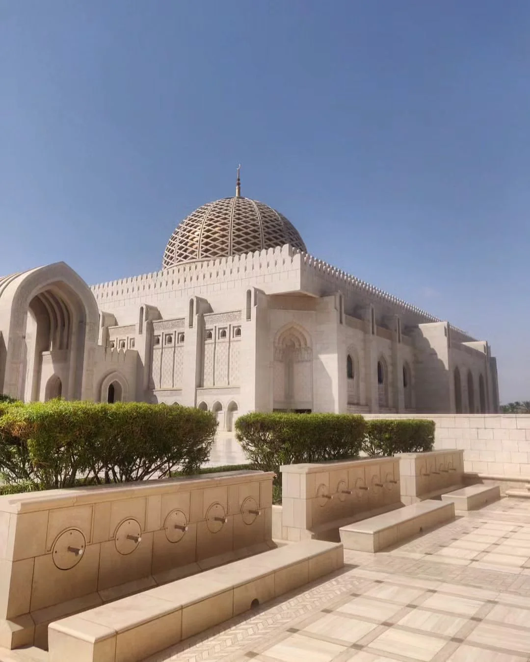  Sultan Qaboos Grand Mosque