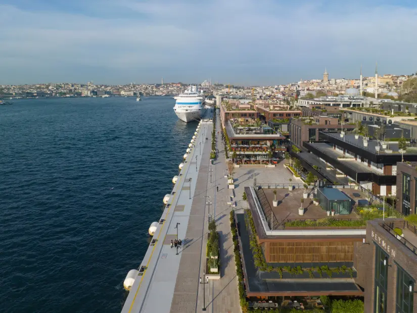  Galataport