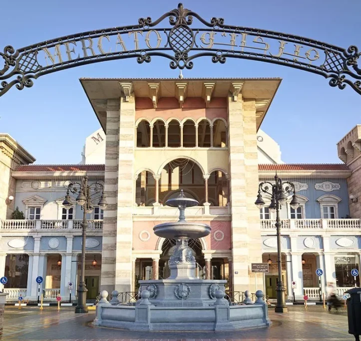  Shopping in Dubai in City Centre Deira