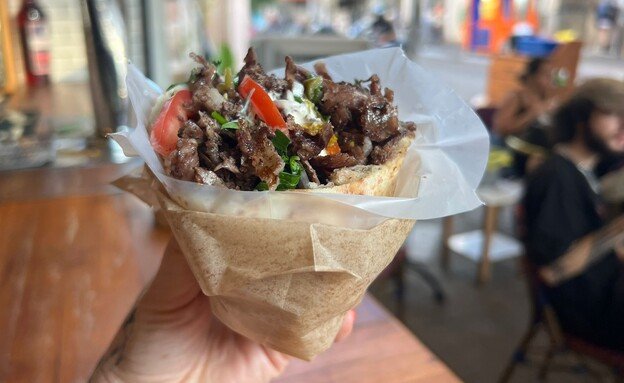 Misfag Rambam street food in tel aviv
