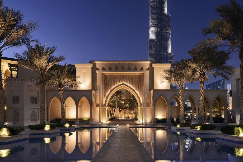 Palace Downtown Dubai Arabian-style luxury hotel by Dubai Fountain