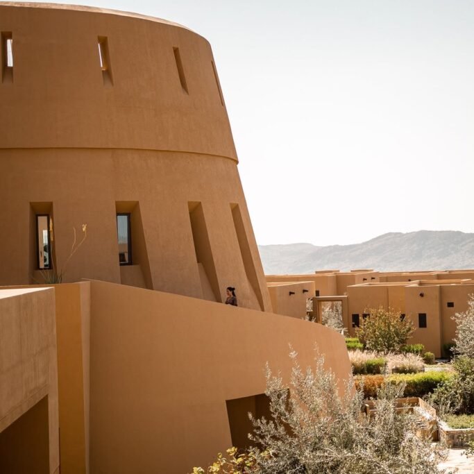 Anantara Al Jabal Al Akhdar resort overlooking the mountains and canyon in Oman