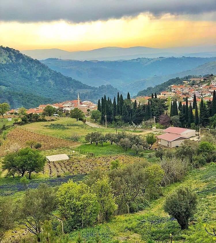 Kavacık, Karabağlar