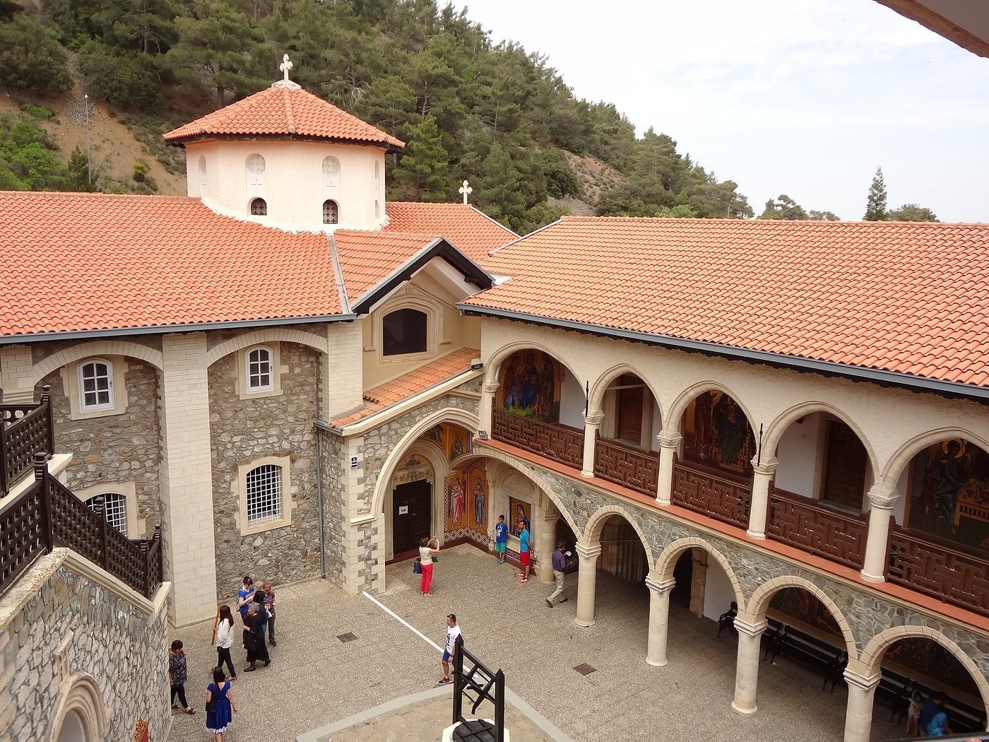 KYKKOS MONASTERY (TROODOS MOUNTAINS)