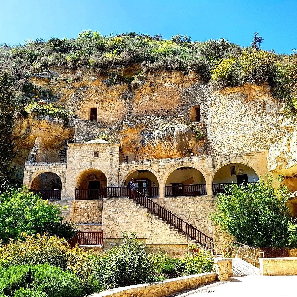 AYIOS NEOPHYTOS MONASTERY (PAPHOS)