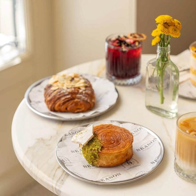 Season Artisan Bakery, Bebek