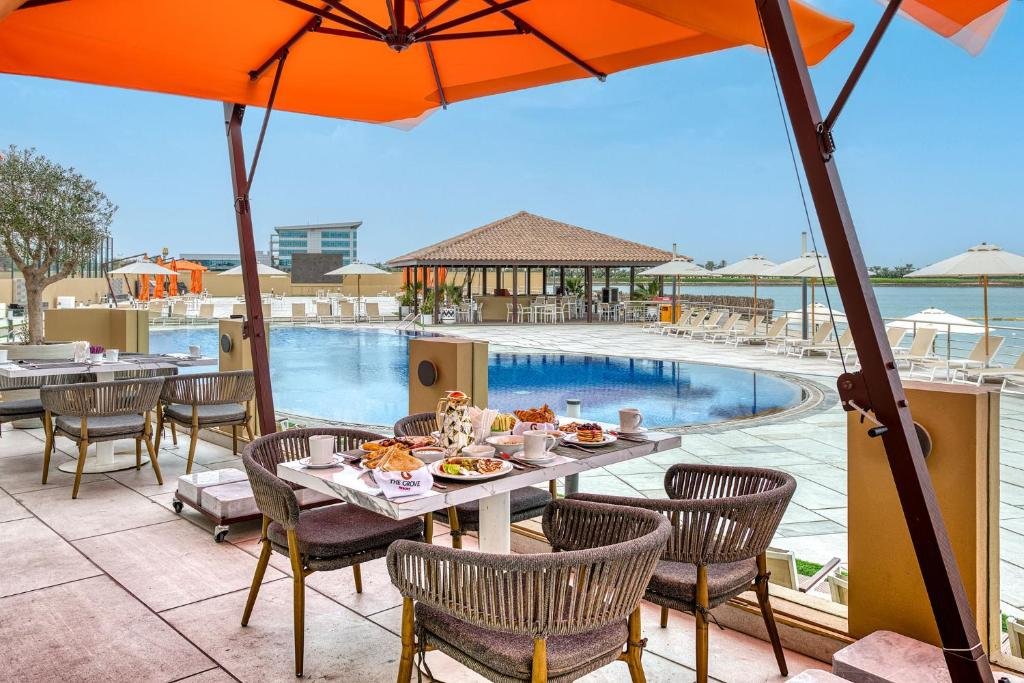 The Grove Resort Bahrain (Amway Island )