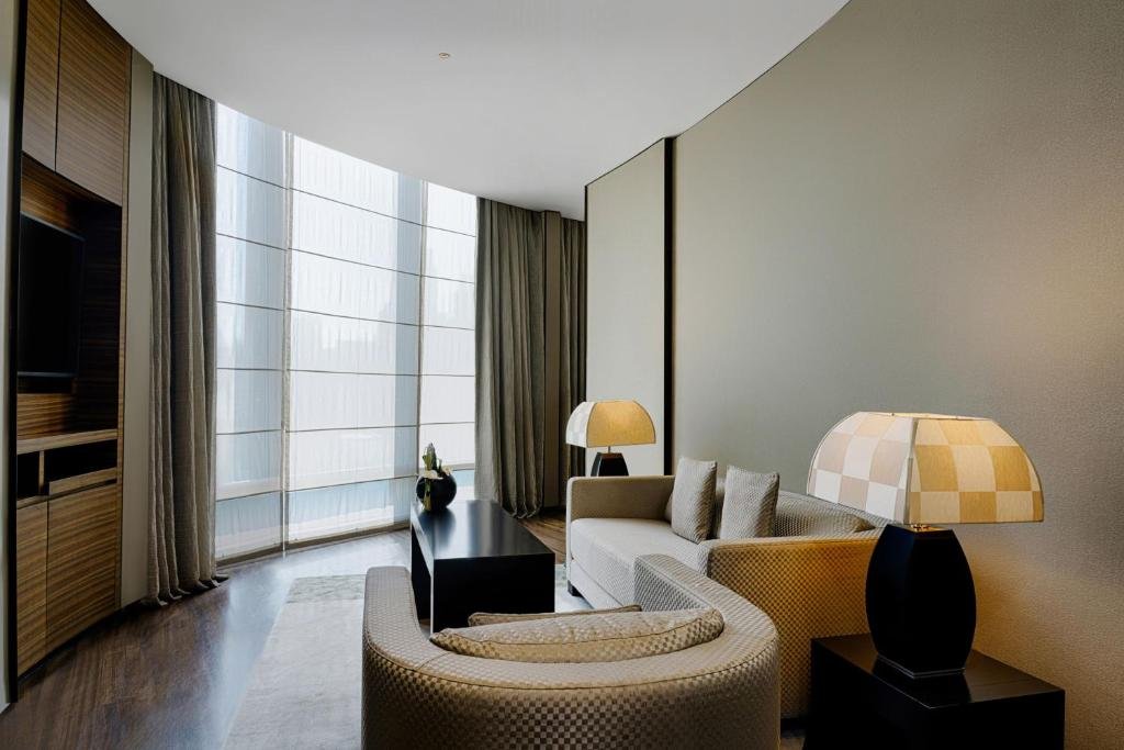 Armani Hotel Dubai (Burj Khalifa)