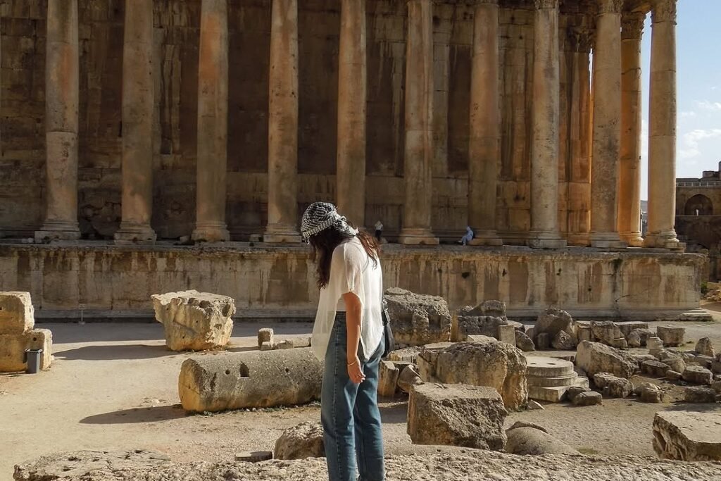 How to dress in Lebanon