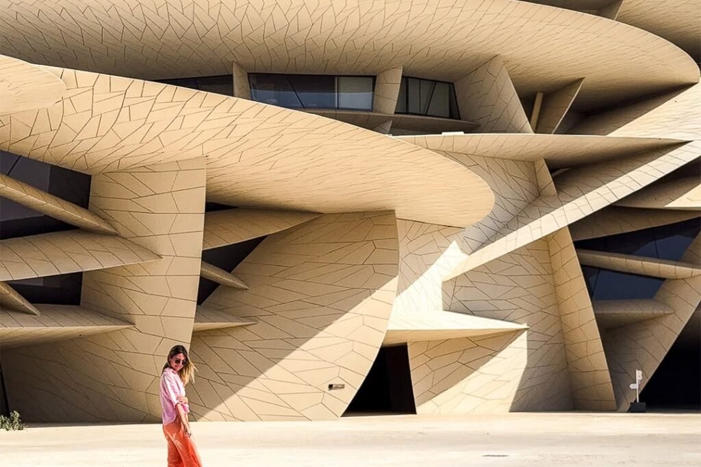 How to dress in Qatar