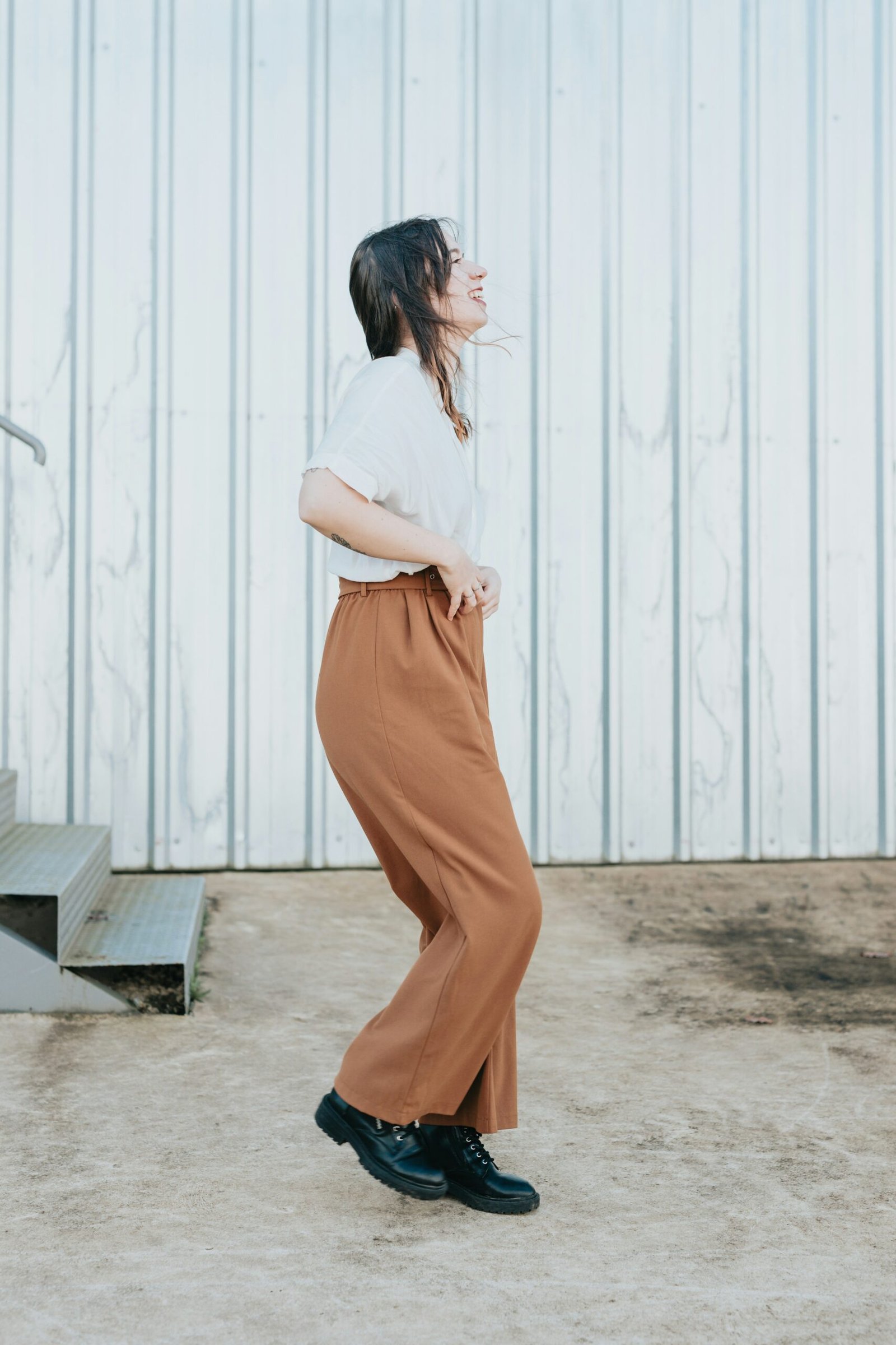 How to dress in Lebanon as a woman