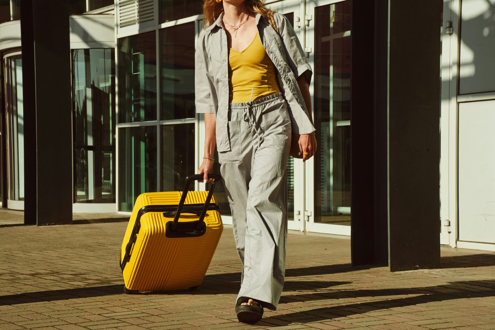 Dressing for the Qatar airport