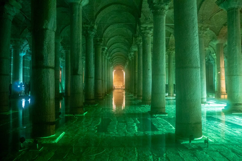 Basilica Cistern (Yerebatan Sarnıcı)
