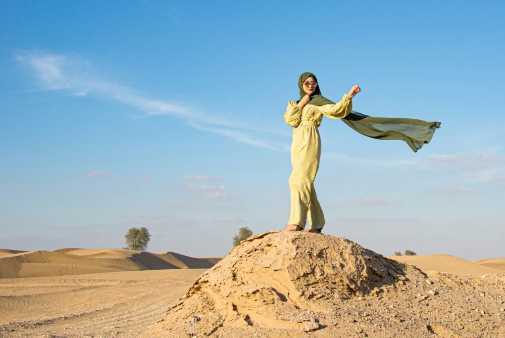 How To Dress In Egypt in religious site