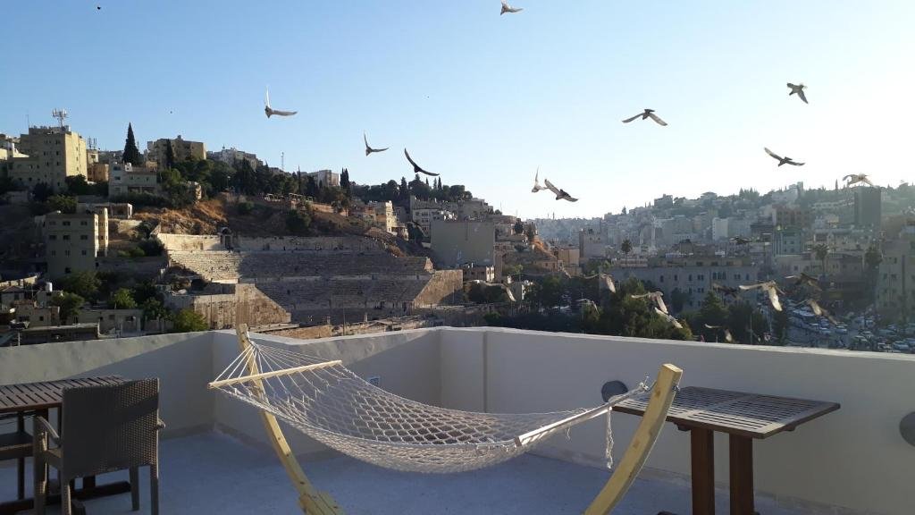 Layaali Amman Hotel