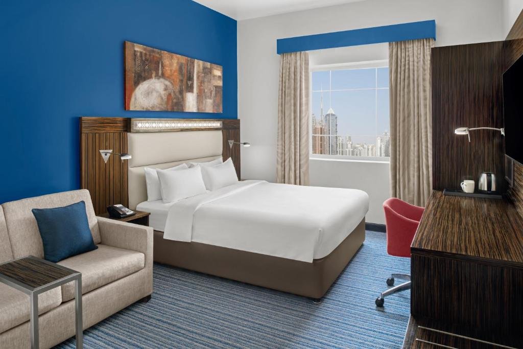 Holiday Inn Express Dubai Jumeirah affordable hotel room