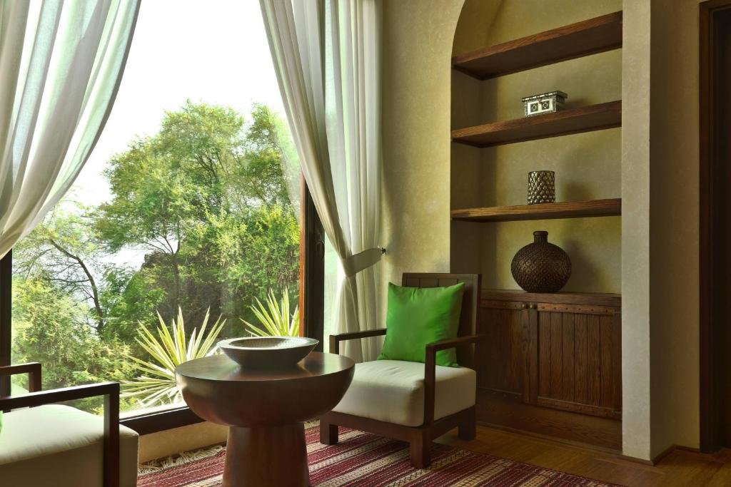 Room in Al Bustan Palace (Muscat)
