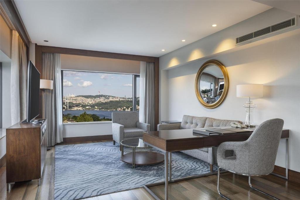 Conrad Istanbul Bosphorus 