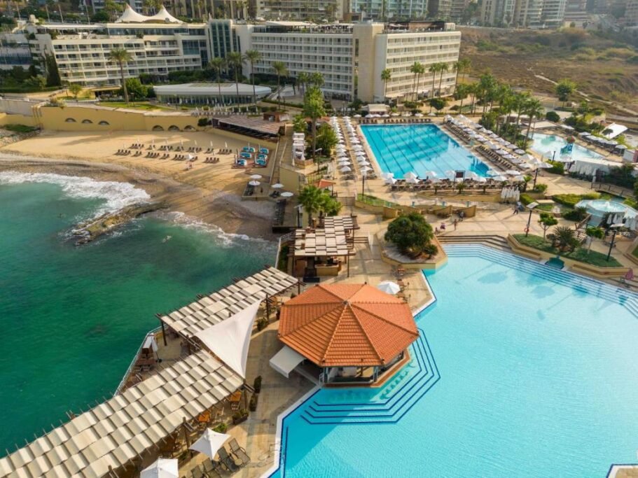  Mövenpick Hotel Beirut