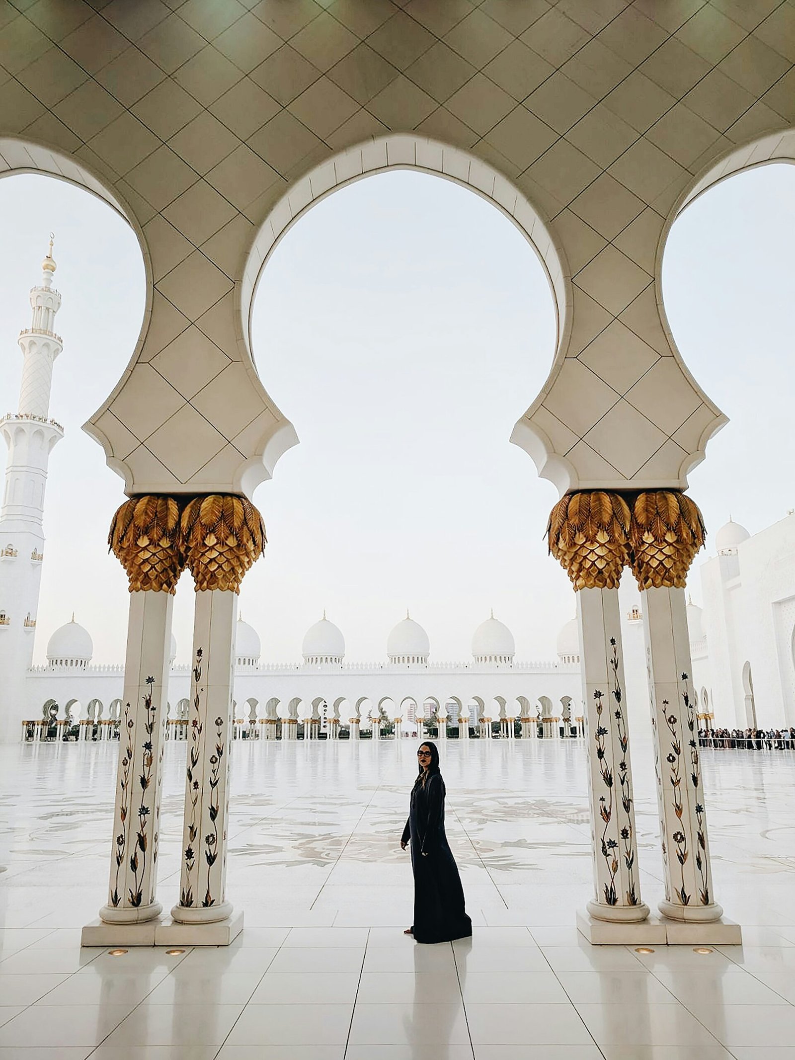 How To Dress In Saudi Arabia As A Tourist