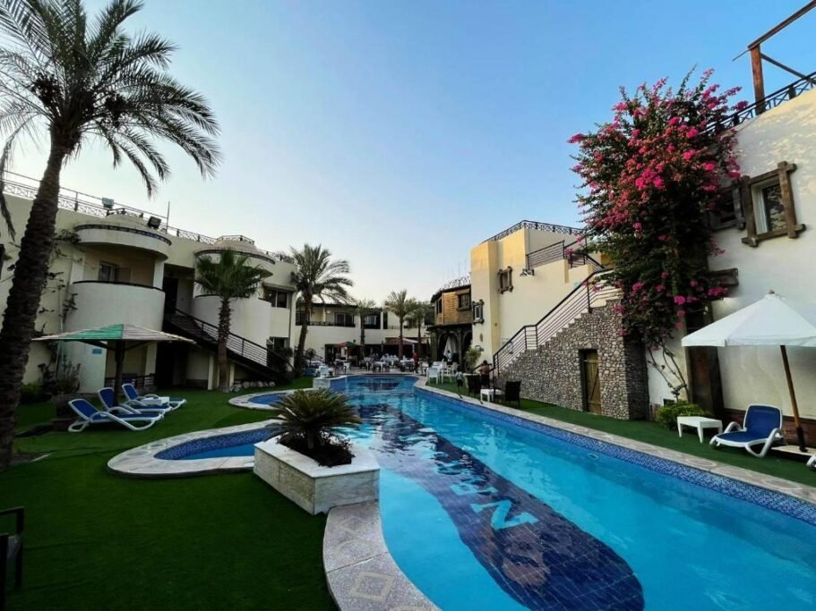 Naama Inn Hotel