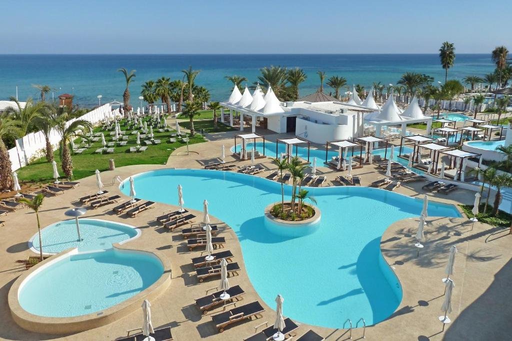 Best family hotels in Protaras