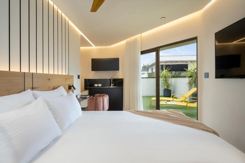 Best Hotel in Tel Aviv