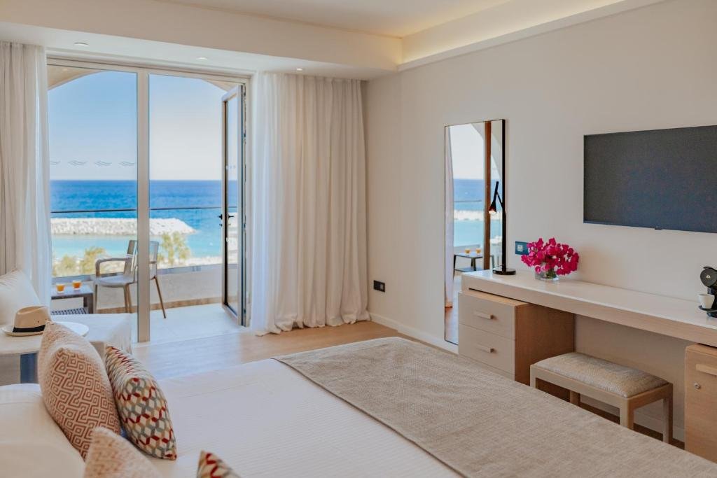 Golden Coast Beach Hotel in Protaras