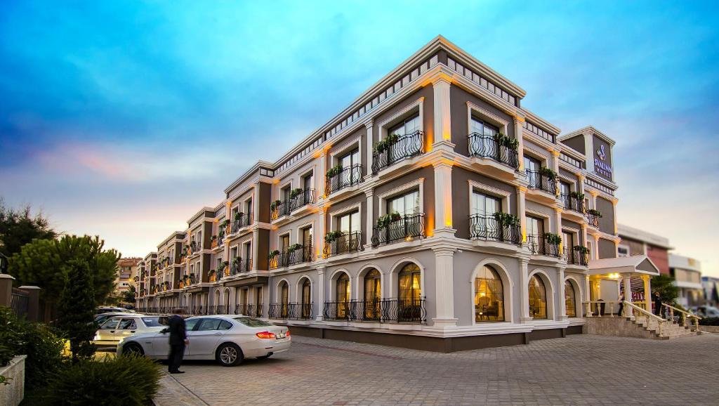 Svalinn Hotel Izmir comfortable guest room near Adnan Menderes Airport