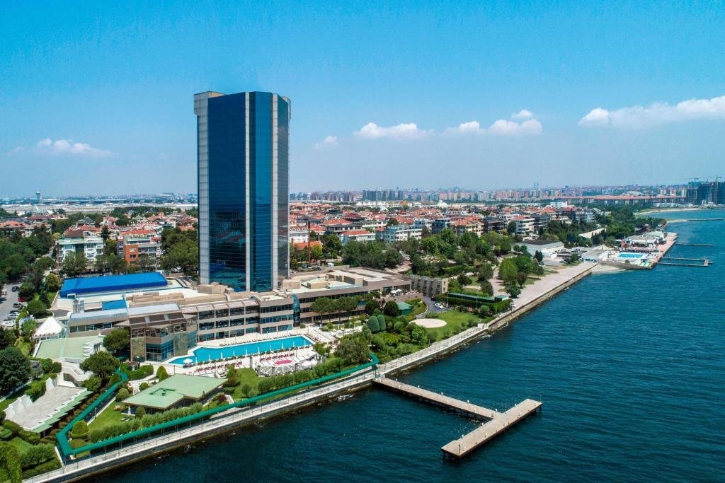 Renaissance Polat Istanbul Hotel guest room near the Marmara Sea