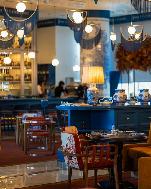 Luigi's Ristorante Bar at Atakule in Ankara with elegant dining room and city view atmosphere