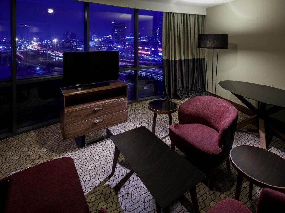 Pullman Istanbul Hotel and Convention Center modern bathroom and hotel amenities
