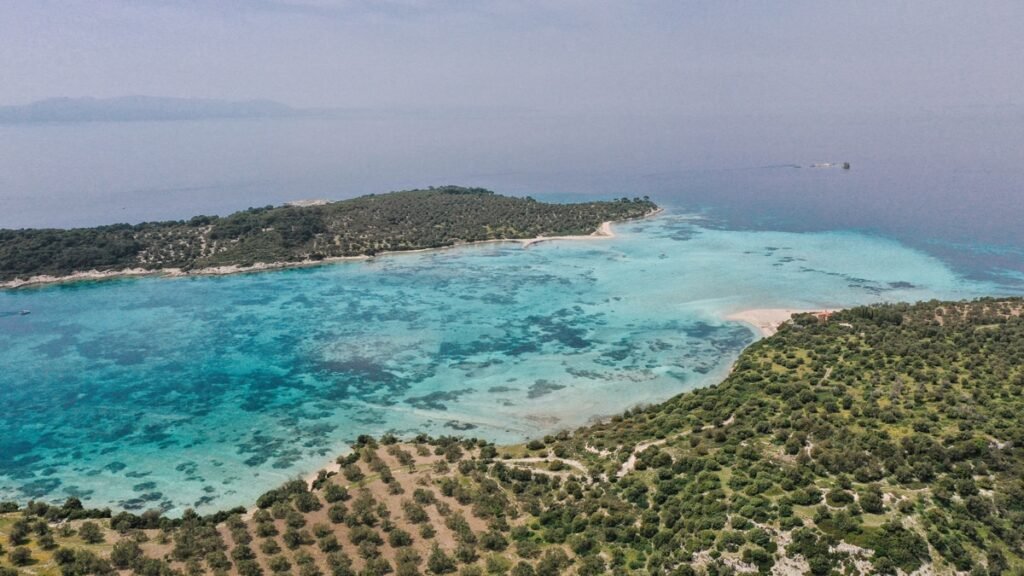 Aquarium Bay between Kalem and Garip Islands near Dikili with crystal clear turquoise water