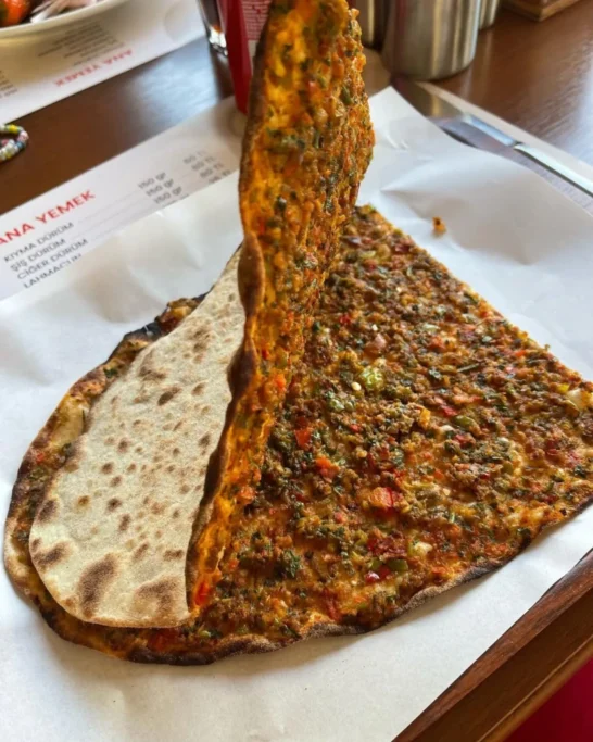 Kuzu Lahmacun