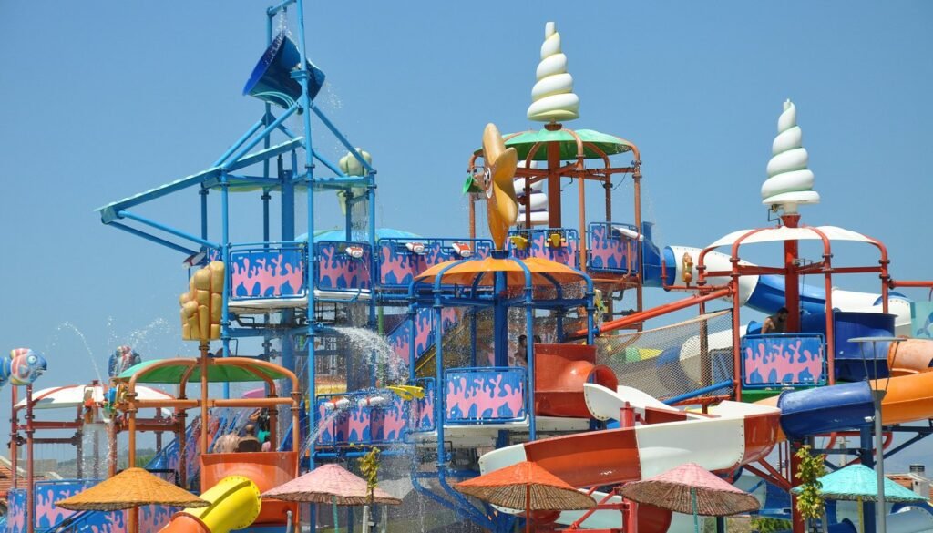 Pools and water attractions at Cesme Oasis Aquapark in Alacati