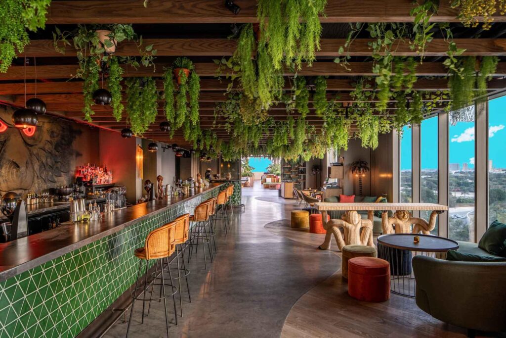Monkey Bar in Dubai